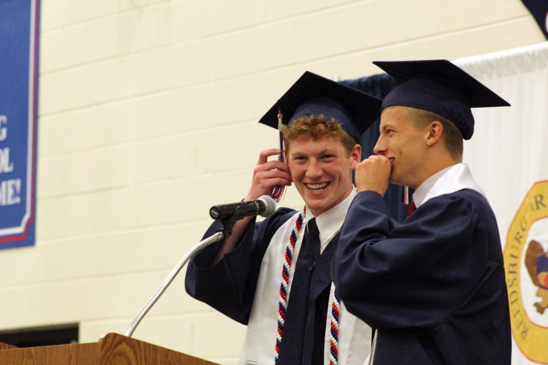 053019-reed-gallery-grad018